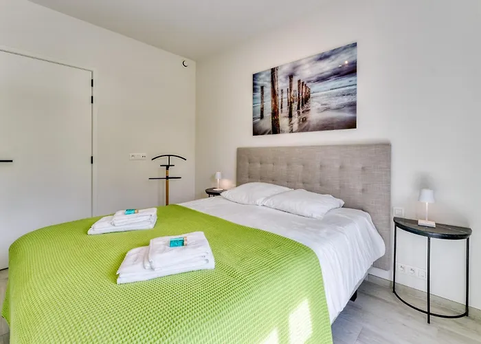 Zonnig Luxueuze Appartementen La Coronne